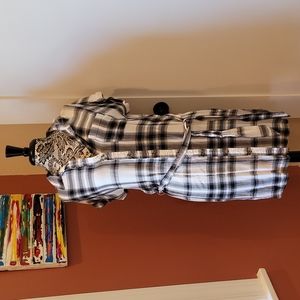 AEO black and white plaid shirtdress